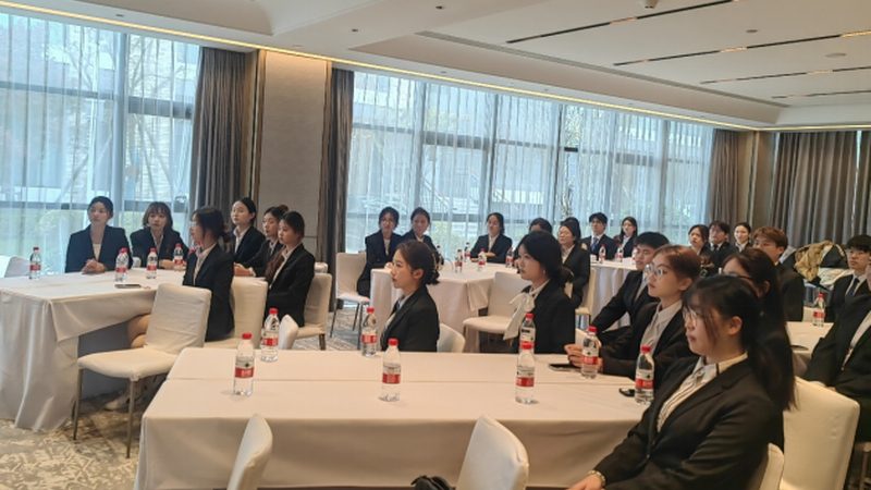 亲子游民宿和酒店哪个好